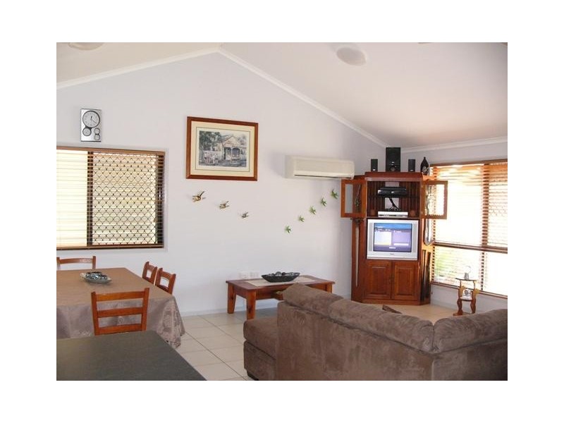 6 Jasmine Court, Tinana QLD 4650