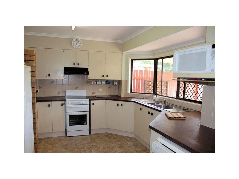 10 Wentworth Court, Granville QLD 4650