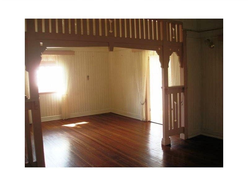 214 John Street, Maryborough QLD 4650