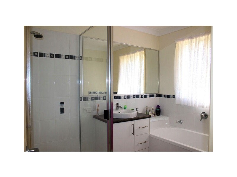 Oakhurst QLD 4650