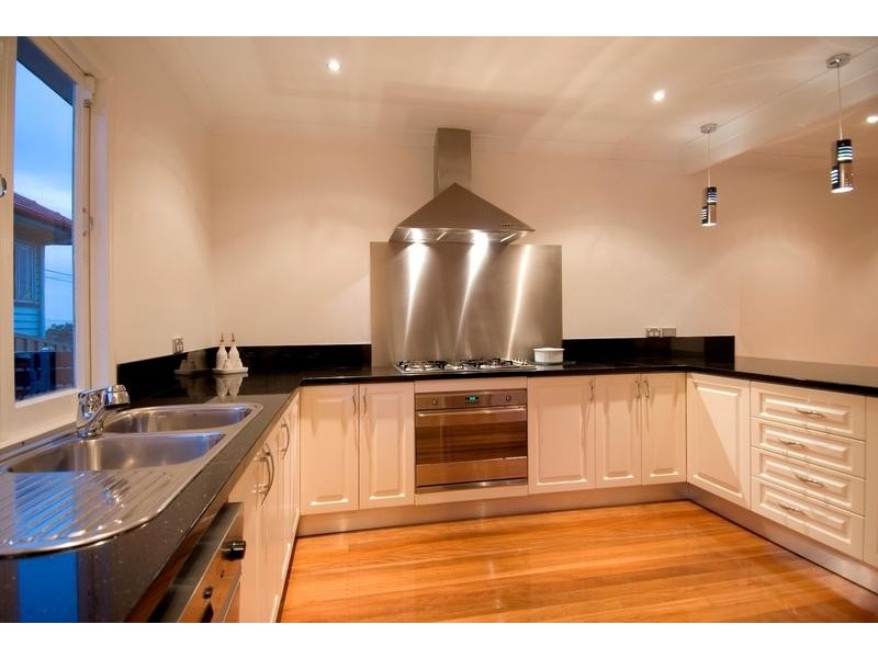 260 Webster Road, Stafford QLD 4053