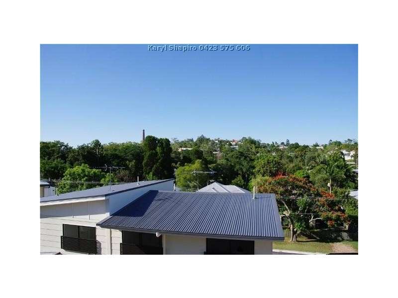 32 Farm St, Newmarket QLD 4051