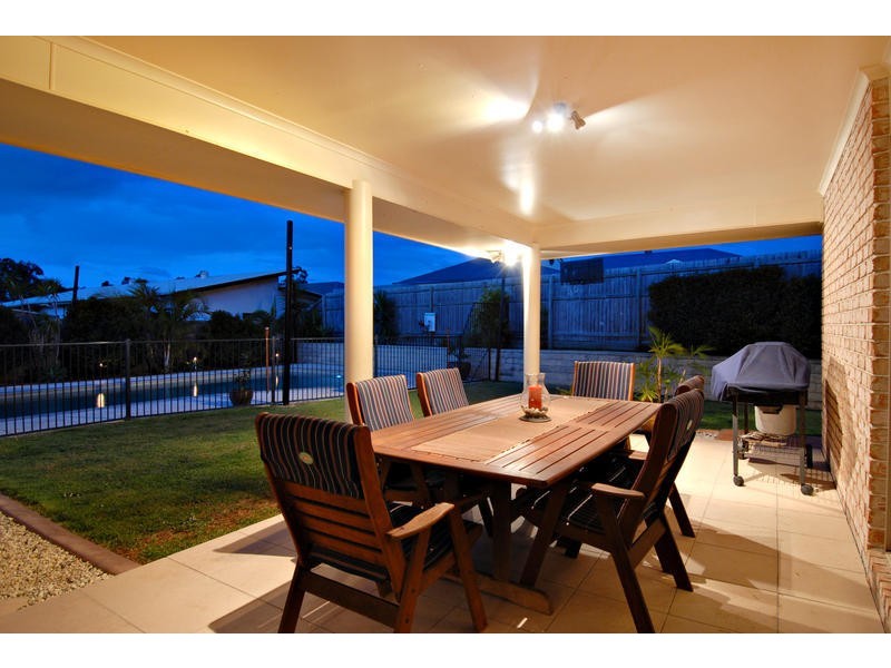 22 Springall Place, Wakerley QLD 4154