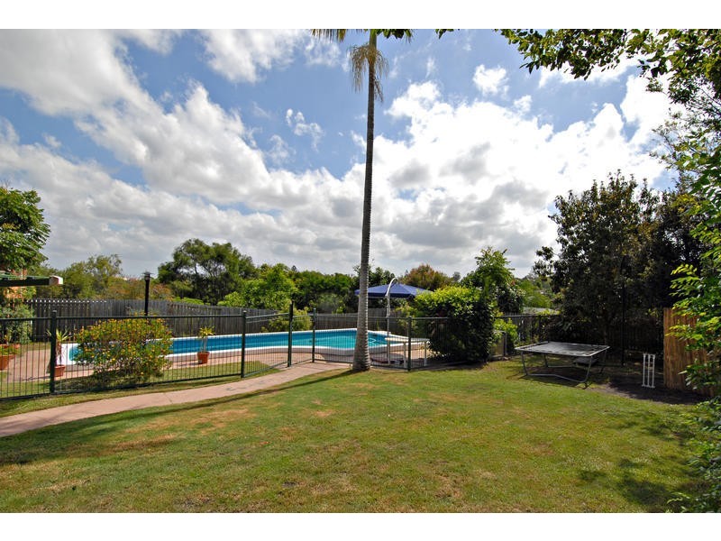 9 Tomago St, Aspley QLD 4034