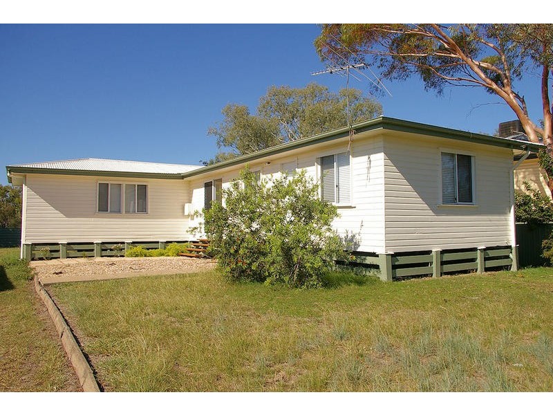 1b Bagot Street, Dalby QLD 4405