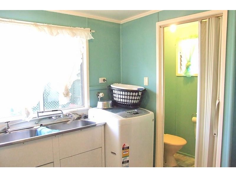 8 Thorley Street, Dalby QLD 4405