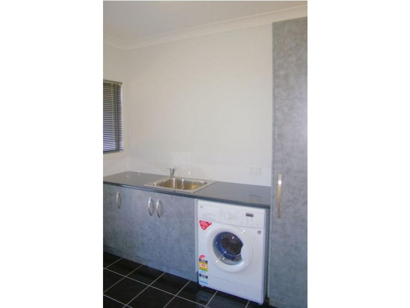 37 Diamond Drive, Dalby QLD 4405