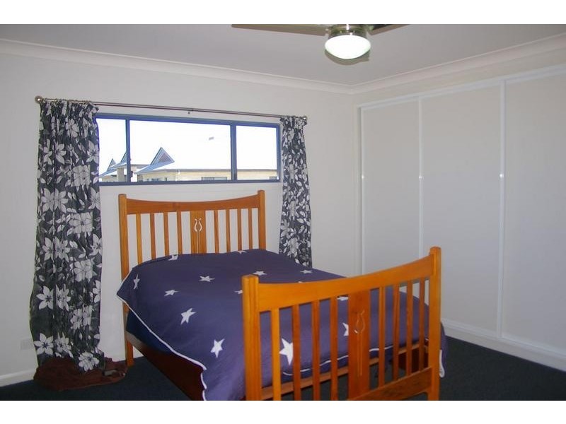 37 Diamond Drive, Dalby QLD 4405