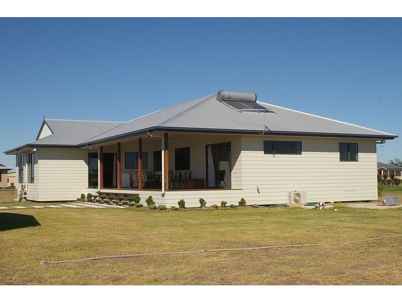 37 Diamond Drive, Dalby QLD 4405