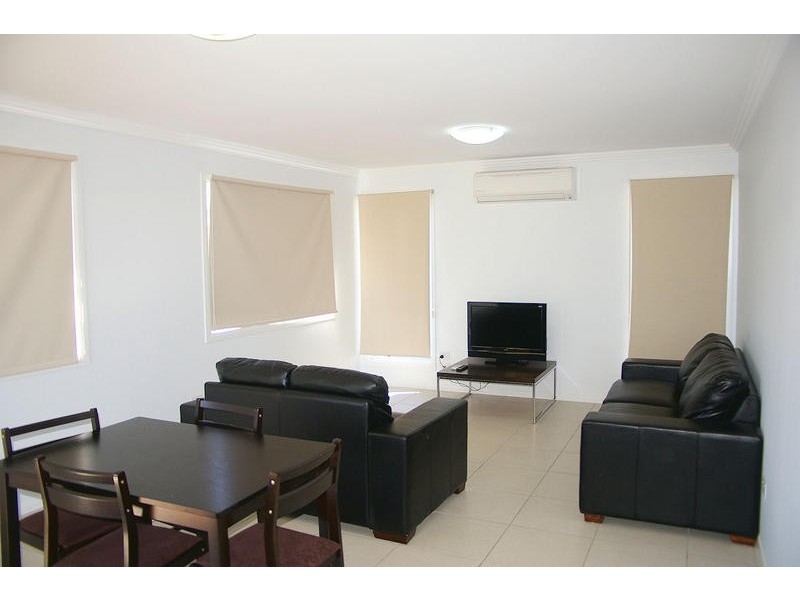 Unit 2, 12 Jimbour Street, Dalby QLD 4405