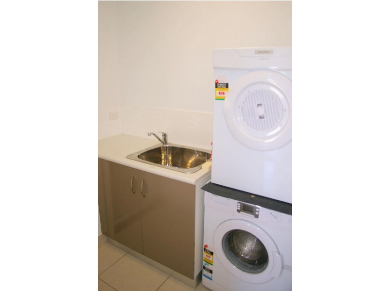 Unit 2, 12 Jimbour Street, Dalby QLD 4405