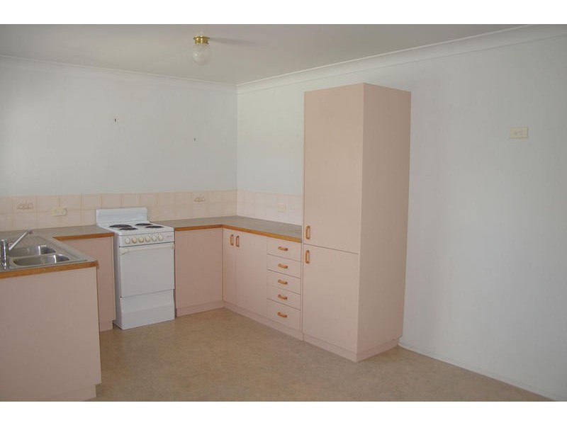 1 Wills Place, Dalby QLD 4405