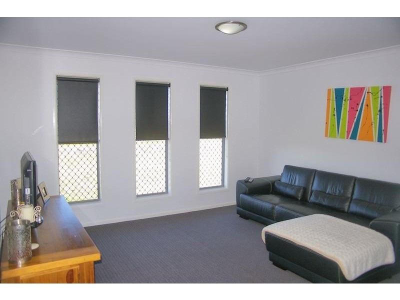 33 James Cook Drive, Dalby QLD 4405