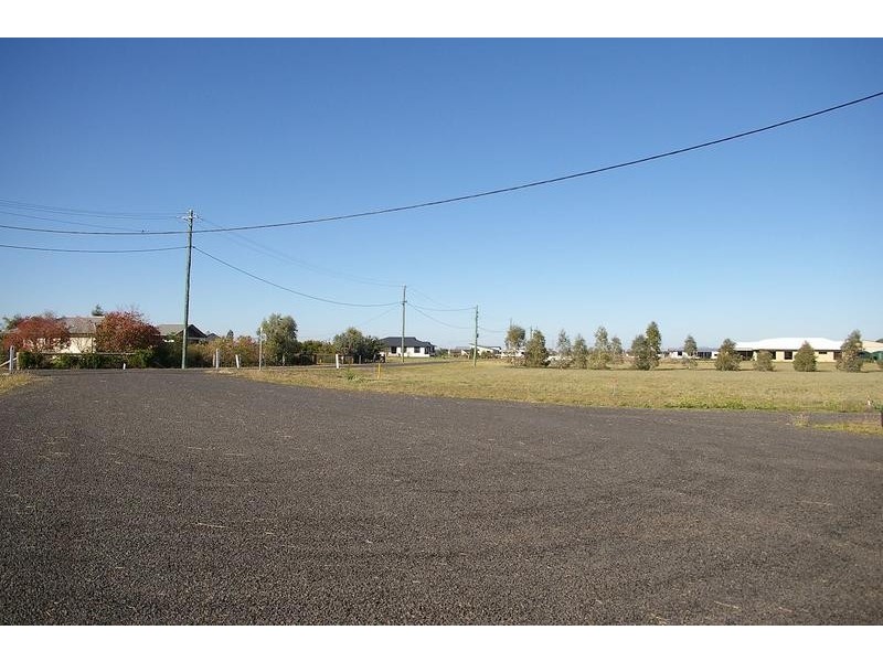 00 Derrick Avenue, Dalby QLD 4405