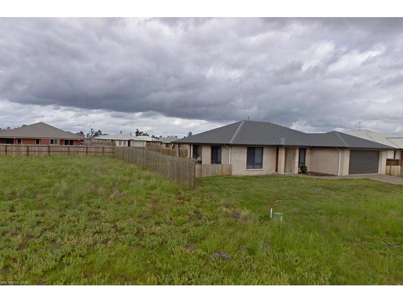 3 Glen Eagles Drive, Dalby QLD 4405