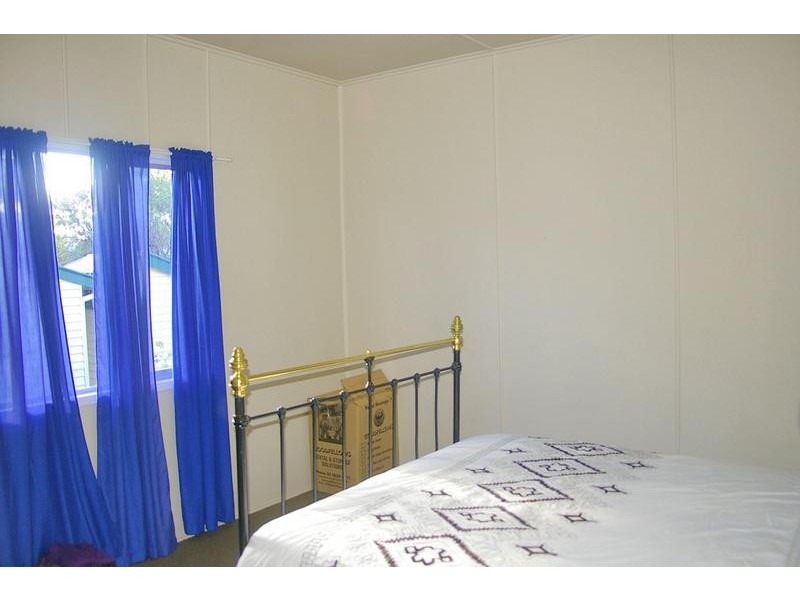 3b Besley Street, Dalby QLD 4405