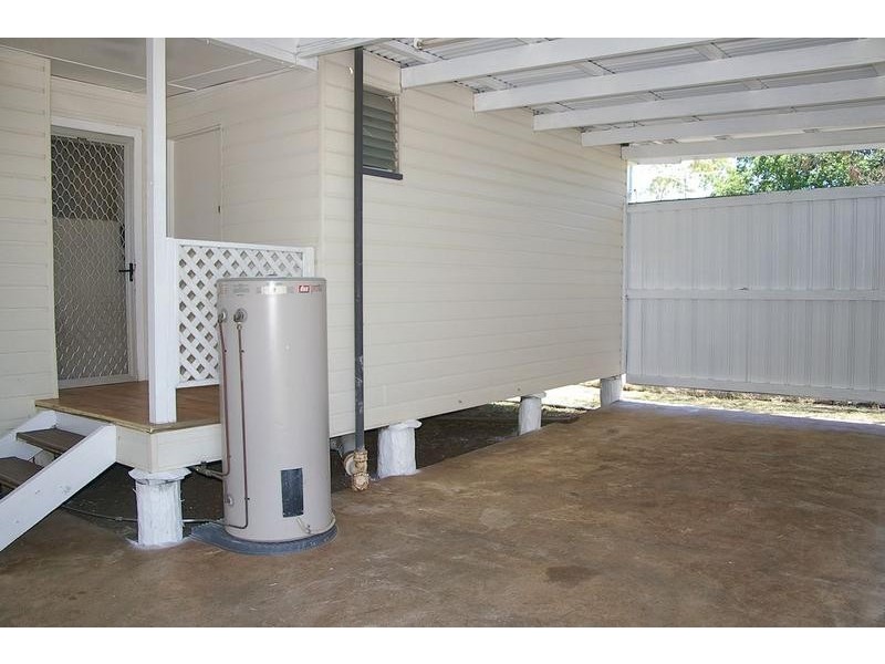 3b Besley Street, Dalby QLD 4405