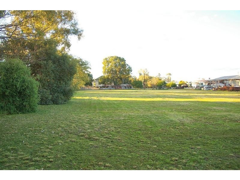 26 Etty Street, Dalby QLD 4405