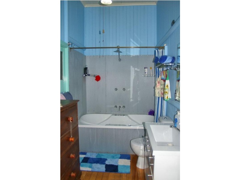 56 Seymours Road, Dalby QLD 4405