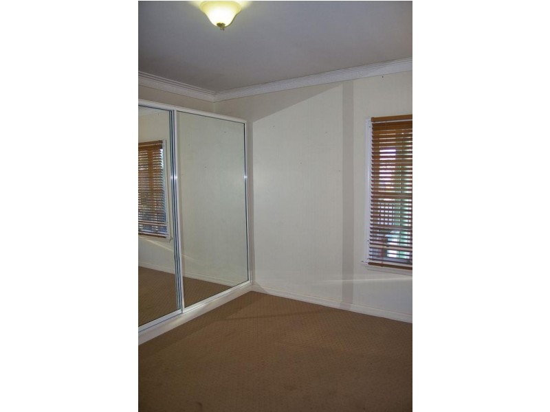 9 Lindsay Street, Dalby QLD 4405