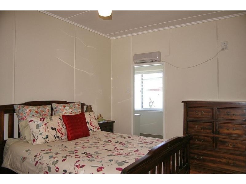 12 Geisel St, Dalby QLD 4405