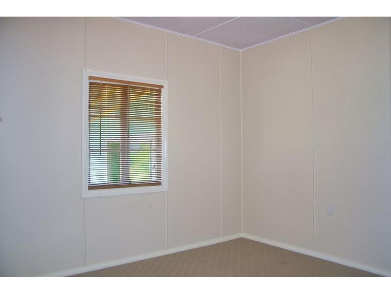 38 Aerodrome Road, Dalby QLD 4405