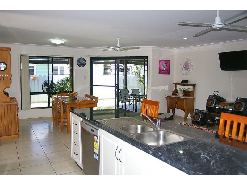 2 Morris Street, Dalby QLD 4405