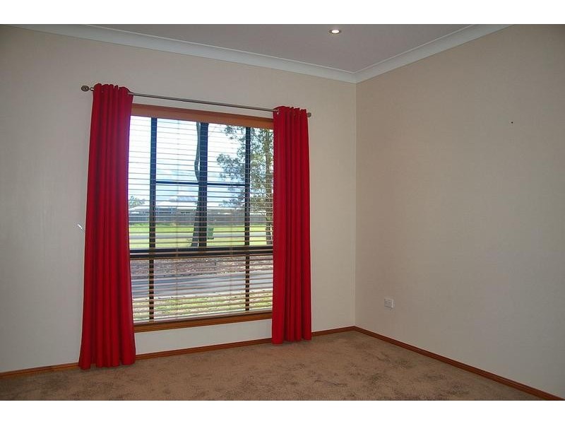 127 Blaxland Road, Dalby QLD 4405