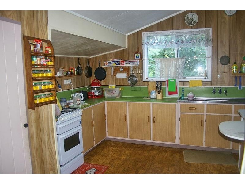 9 Blaxland Road, Dalby QLD 4405