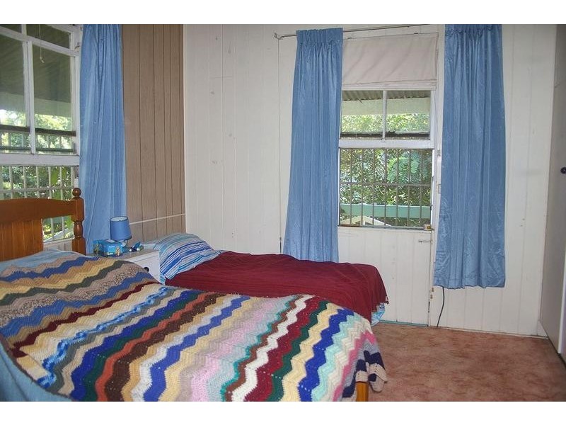 9 Blaxland Road, Dalby QLD 4405