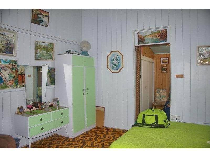 9 Blaxland Road, Dalby QLD 4405