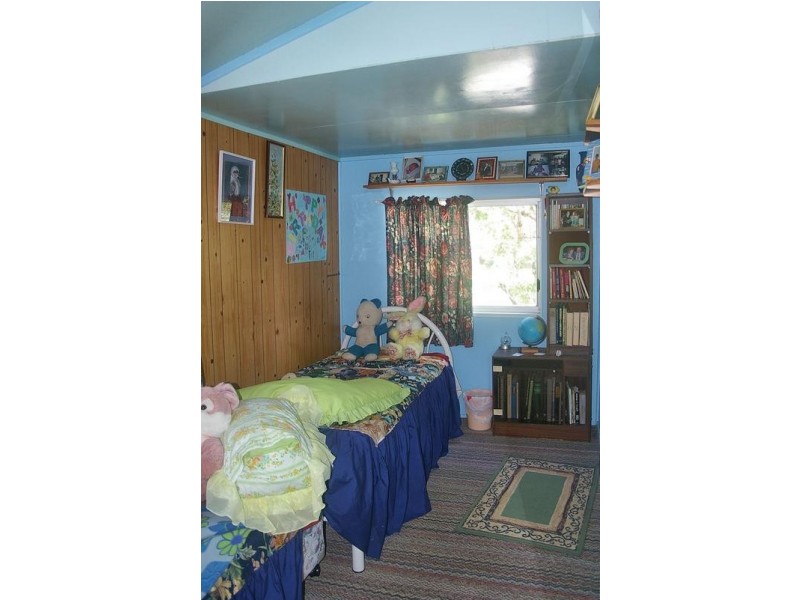 9 Blaxland Road, Dalby QLD 4405