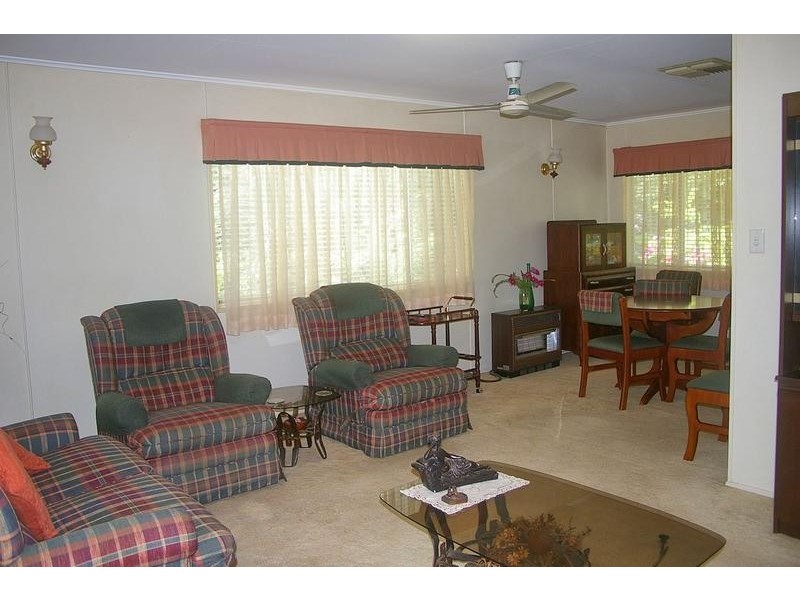 11 Geisel Street, Dalby QLD 4405