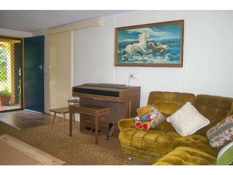 11 Geisel Street, Dalby QLD 4405