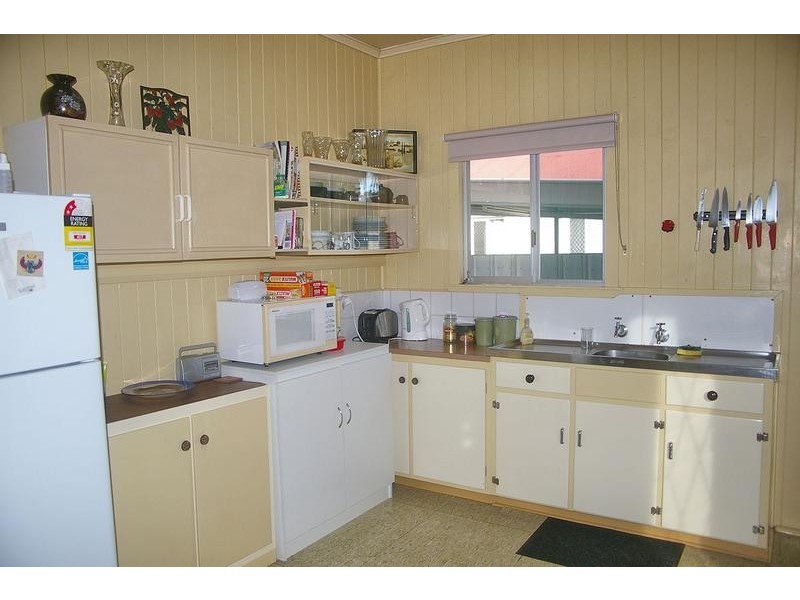 16 Palmer Street, Dalby QLD 4405