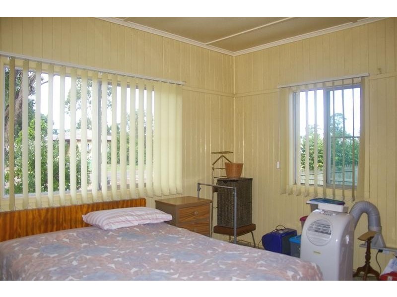 16 Palmer Street, Dalby QLD 4405