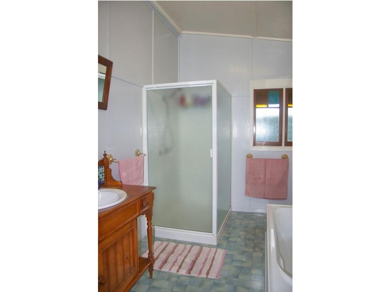 26 Pratten Street, Dalby QLD 4405