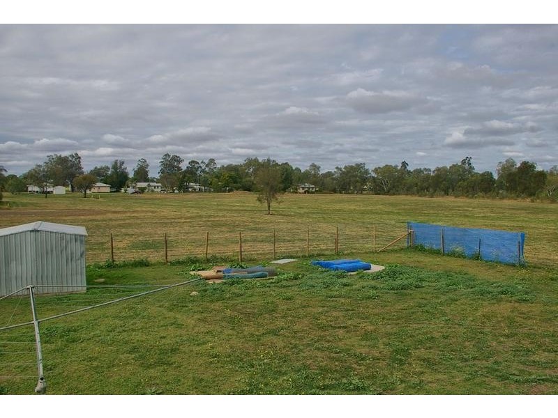 5 Winifred Street, Dalby QLD 4405