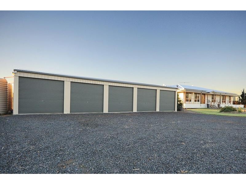 84 Southern Cross Drive, Dalby QLD 4405