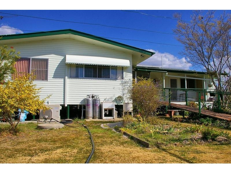 39 Thrupps Access Road, Dalby QLD 4405