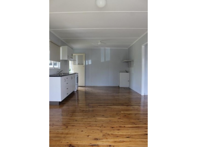 Units 1-4, 9 Bagot Street, Dalby QLD 4405