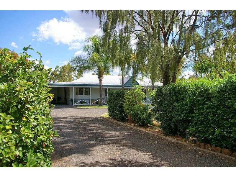 54 Spring Creek Drive, Dalby QLD 4405