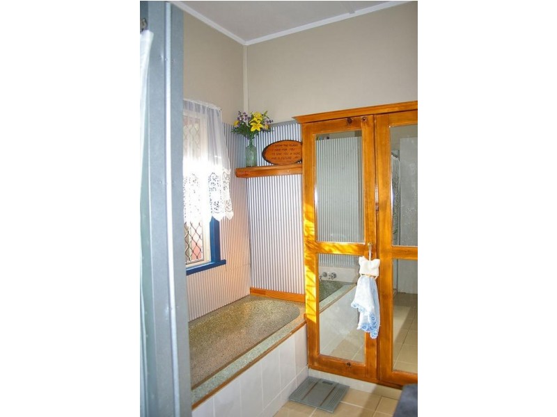 8 Etty Street, Dalby QLD 4405