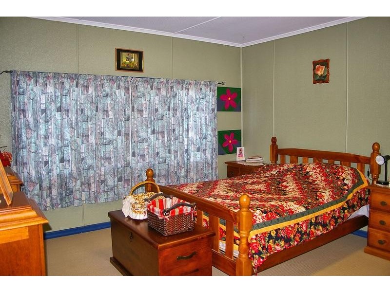 8 Etty Street, Dalby QLD 4405