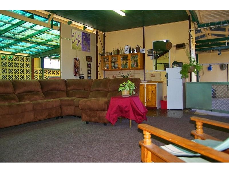 8 Etty Street, Dalby QLD 4405