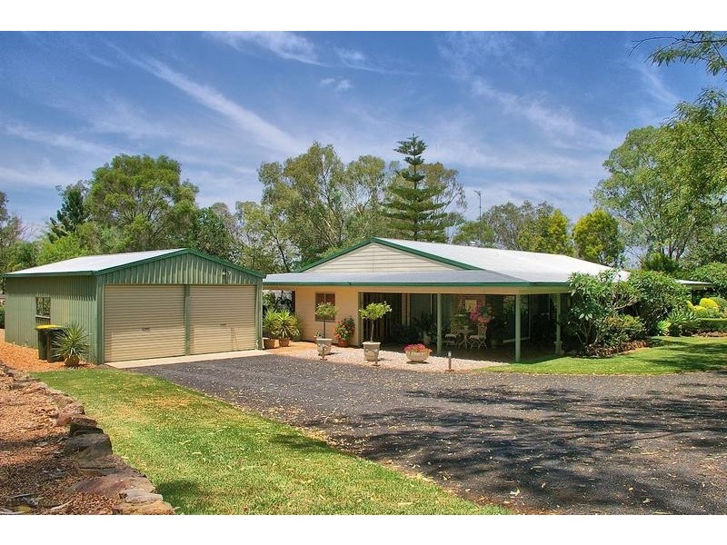 54 Chelldan Avenue, Dalby QLD 4405