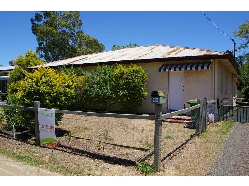 44 Arthur Street, Dalby QLD 4405