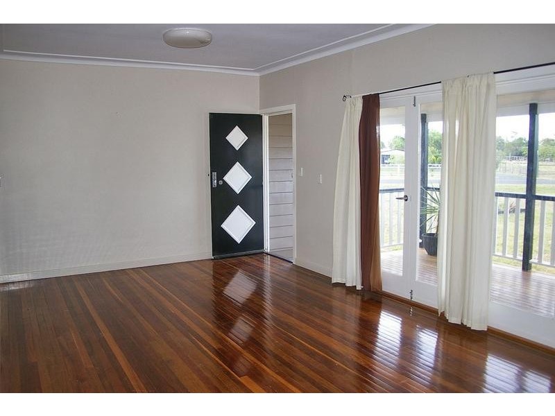 98 Hedge Road, Dalby QLD 4405