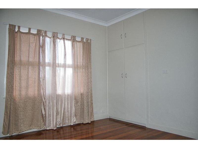 98 Hedge Road, Dalby QLD 4405