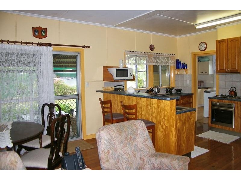 6 Adcock Street, Dalby QLD 4405